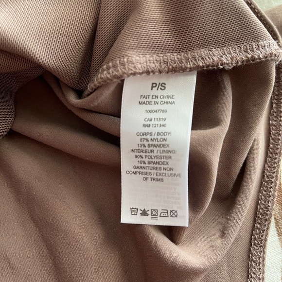 Halter bodysuit - Picture 6 of 6